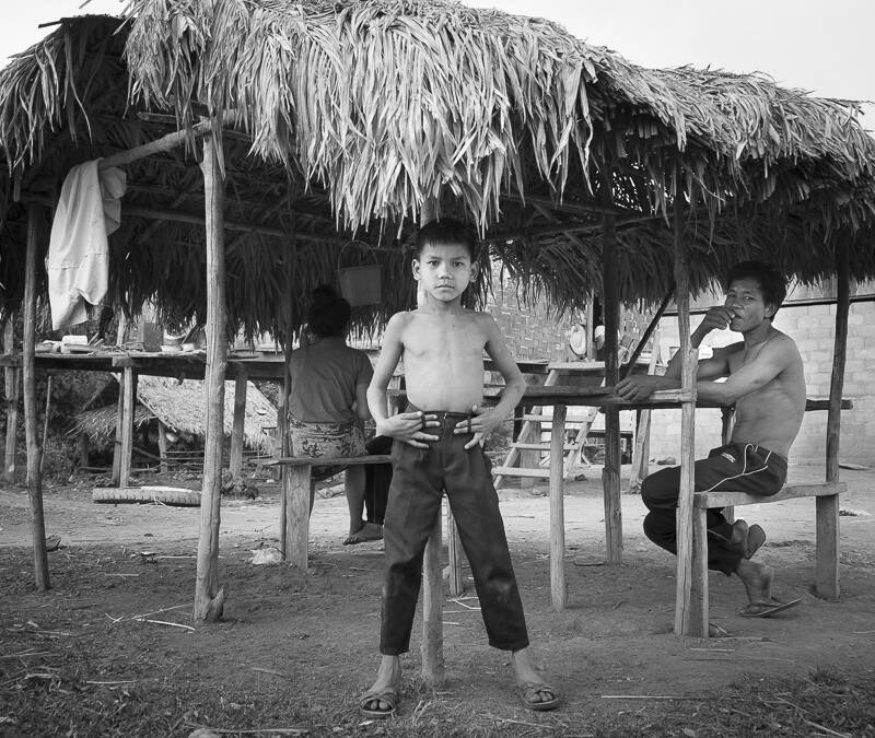 Dans un village Hmong, à la frontière Thaïlandaise, du côté de Huay Xaï
