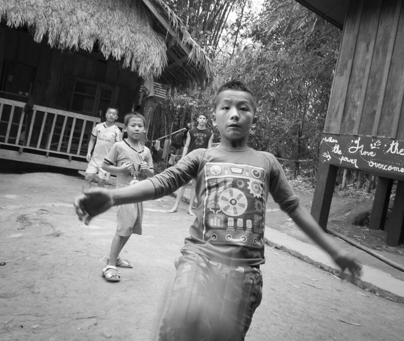 Village refuge pour femmes Hmong de l’association Kajsiab Project Laos