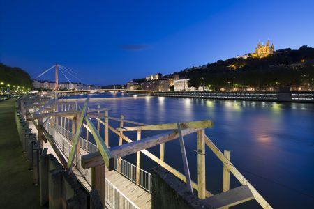 Quais de Saône à Lyon by night