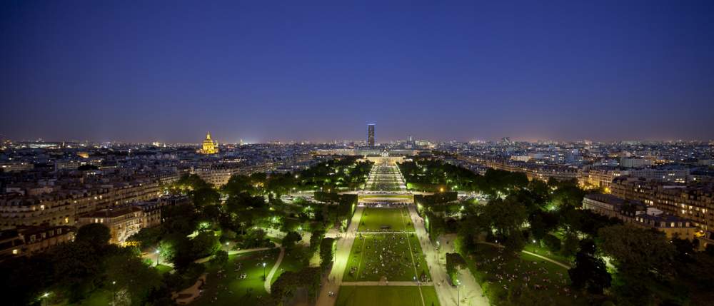 Champ de Mars et Tour Montparnasse, Paris