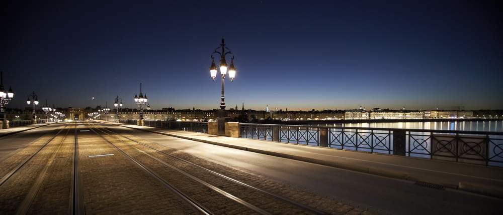 Pont de Pierre, Bordeaux by night