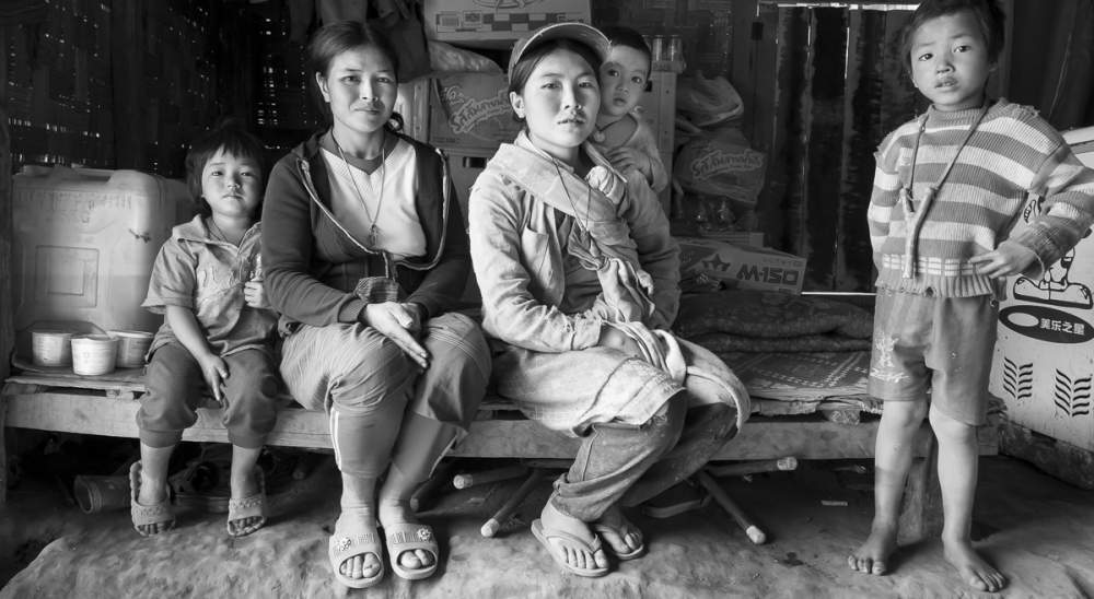 Dans un village Akha, à la frontière chinoise