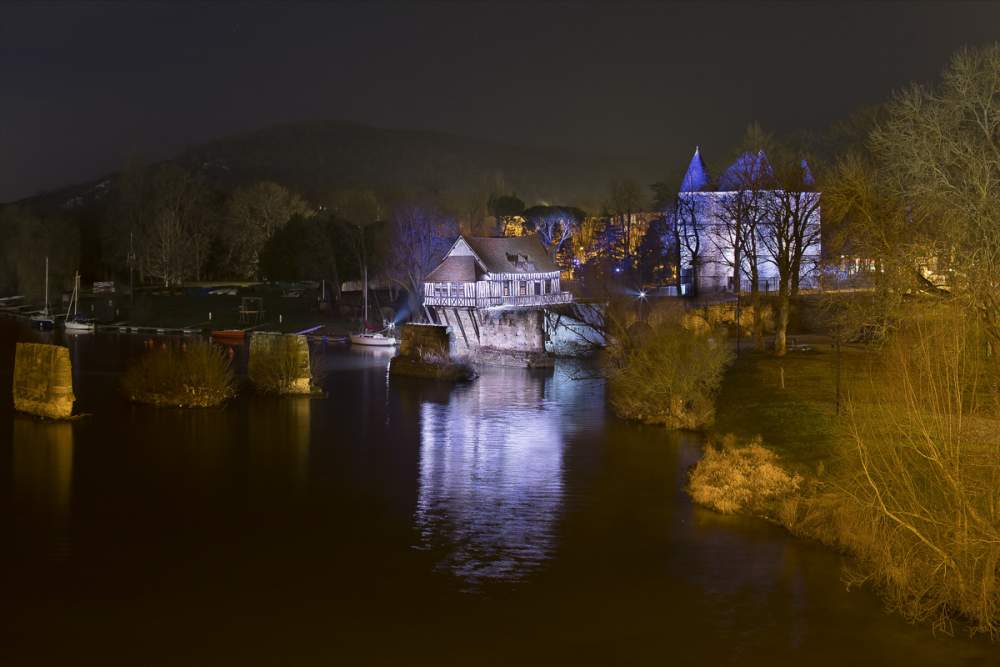 Mise en lumière des Tourelles et du Vieux Moulin de Vernon (27)