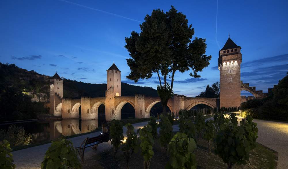 Reportage Pont Valentré à Cahors pour Philips Lighting